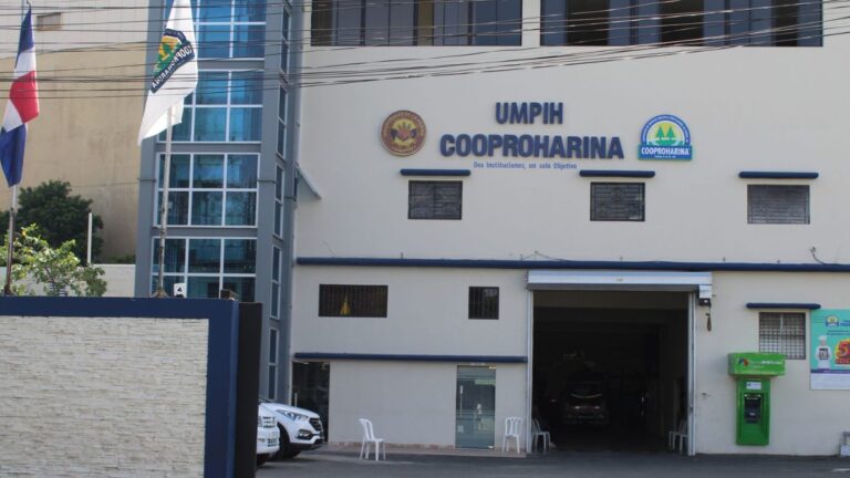 UMPIH destaca impacto social y productivo de la adquisición de teleras navideñas - Imagen