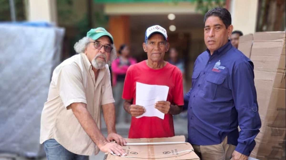 Gobierno lleva asistencia integral a más de 200 familias vulnerables en la provincia de La Vega a través de DASAC - Imagen