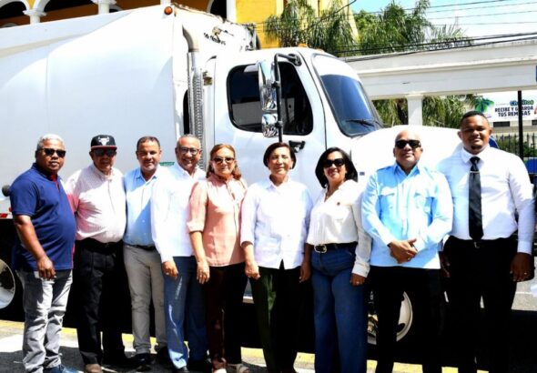 Alcaldesa Amparo Custodio lanza nuevo sistema de recolección de desechos sólidos con inversión superior a los 34 millones de pesos - Imagen