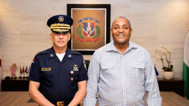 Desarrollo Provincial y Policía Nacional coordinan construcción de 34 nuevas estaciones policiales - Imagen
