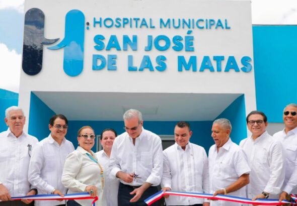 Presidente Abinader afirma que Sajoma y sus distritos, en términos de salud, no tienen por qué envidiarle nada a ningún lugar del país, al contar con un hospital de tercer nivel y una maternidad de segundo nivel - Imagen