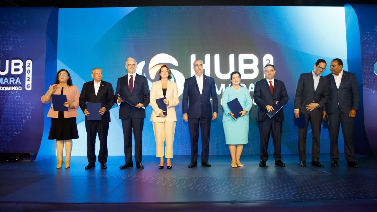 Gobierno dominicano y Amazon Web Services lanzan programa de 50 mil becas para capacitar en inteligencia artificial y computación en la nube - Imagen