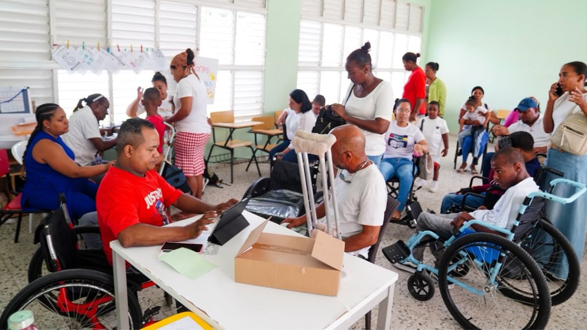 DASAC realiza operativo médico-social para personas con discapacidad y sus familias en Higüey - Imagen