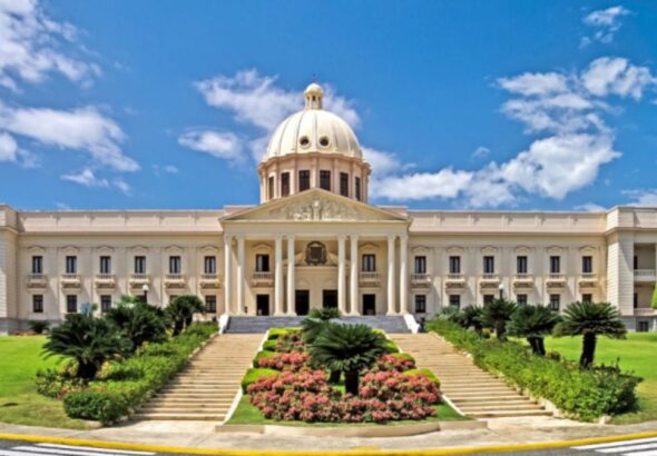 Poder Ejecutivo emite el Decreto 642-26, que dispone el traslado temporal de la residencia oficial del presidente desde Santo Domingo a Santiago del 14 al 16 de septiembre - Imagen