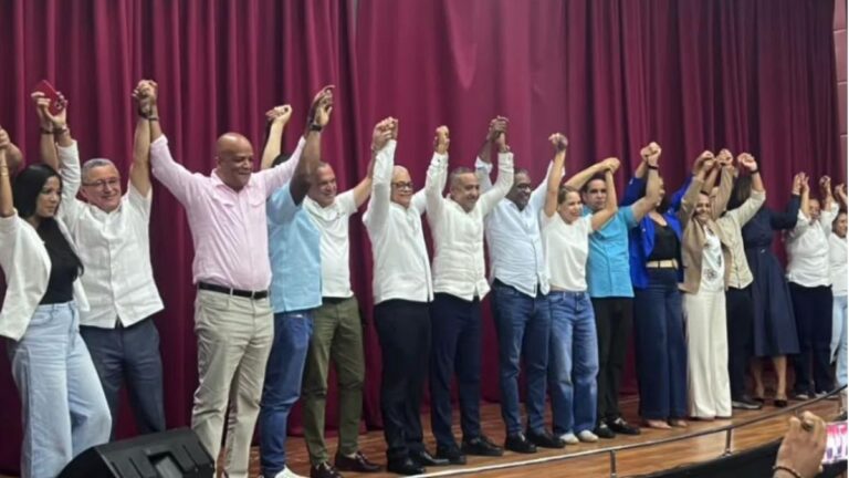 David Collado designa a Agustín Burgos como coordinador de campaña en La Vega para su proyecto 2028 - Imagen
