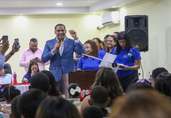 Premio a la Excelencia Orlando Martínez reconoce a 132 estudiantes; 20 alcanzaron índice perfecto de 100 - Imagen