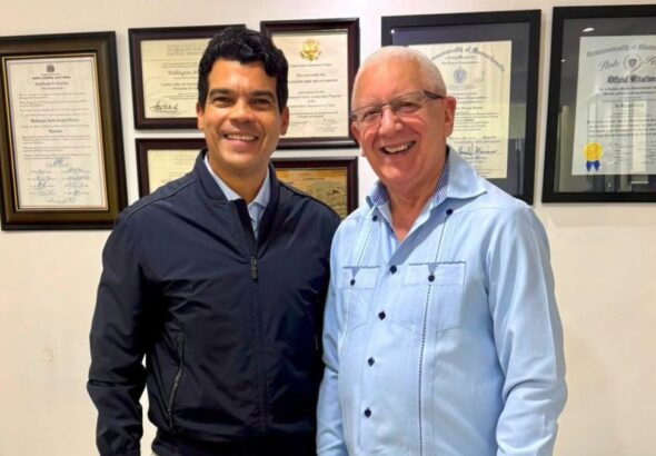 Wellington Arnaud designa al exdiputado Ramón Ceballo como vocero oficial de su proyecto presidencial - Imagen