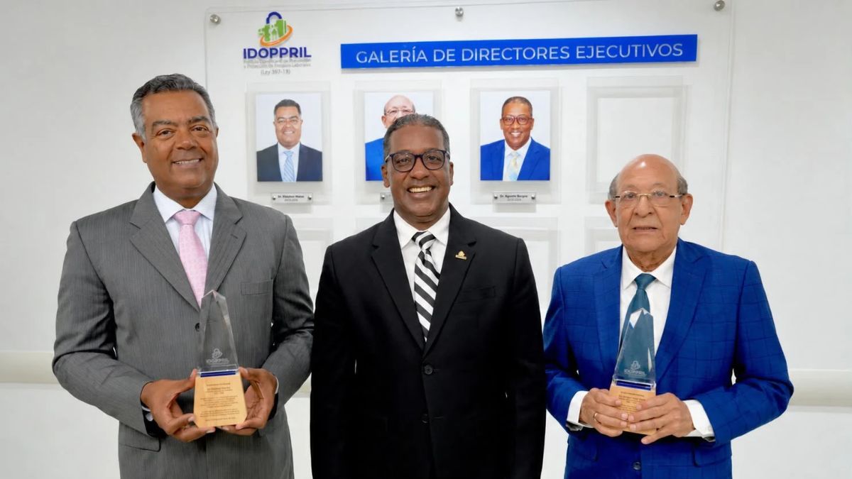 IDOPPRIL devela Mural de Directores como homenaje a la memoria y trayectoria institucional - Imagen