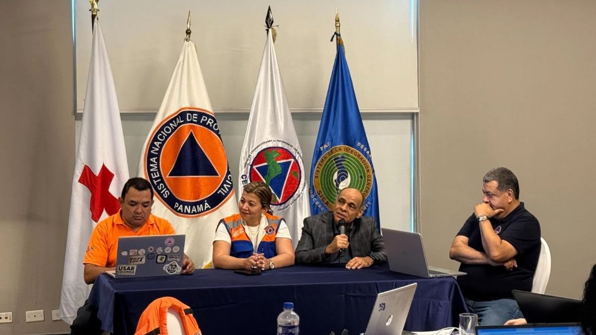 Director Defensa Civil participa en taller regional para fortalecer la preparación y respuesta ante desastres - Imagen