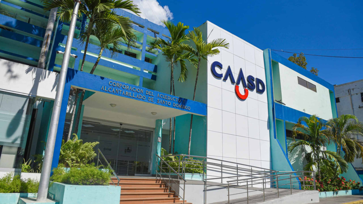 Corte de Arbitraje condena a la CAASD al pago de RD$888 millones a favor de AAA Dominicana - Imagen