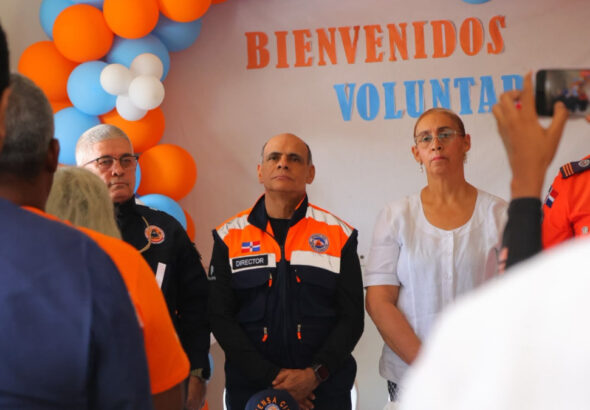 Defensa Civil juramenta a José Ceballos como nuevo director provincial y regional en San Cristóbal - Imagen