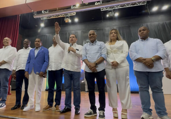 Juramentan al Frente de Salud de La Vega en apoyo al proyecto presidencial de David Collado - Imagen
